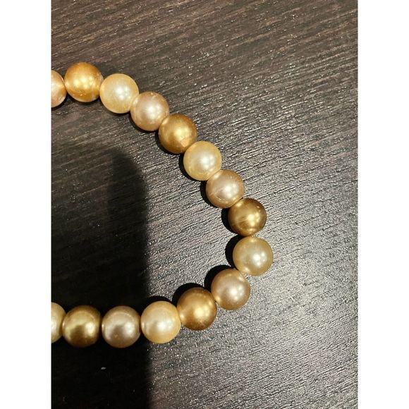 Homemade Faux Gold & Cream Colored Pearls Stretchy 2.75 Bracelet! - Picture 10 of 11
